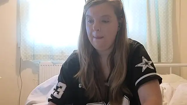 Demi WelshX online show from October 20, 8:37 am