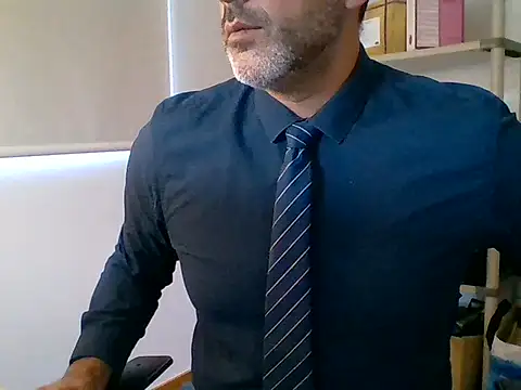 66MA69 online show from October 7, 10:01 am