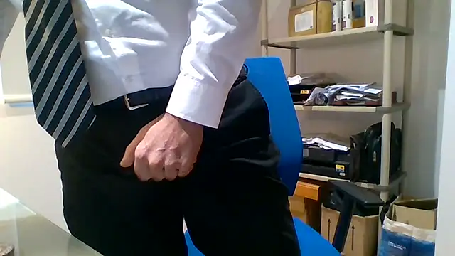 66MA69 online show from November 1, 8:38 am