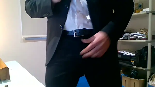 66MA69 online show from March 14, 7:25 am