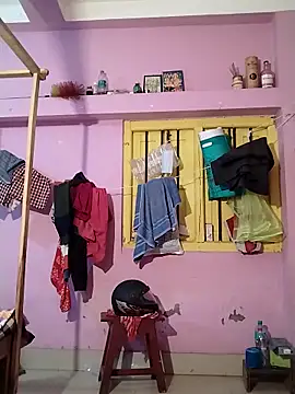 Snapshot of Multiple121 chatting on February 20, 6:02 pm Multiple121 online show from February 20, 6:02 pm