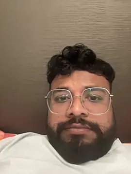 Snapshot of SoloChill chatting on July 7, 9:57 am SoloChill online show from July 7, 9:57 am
