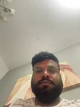 Snapshot of SoloChill chatting on July 21, 1:41 am SoloChill online show from July 21, 1:41 am