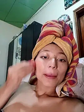 Little Saori online show from February 15, 5:41 am