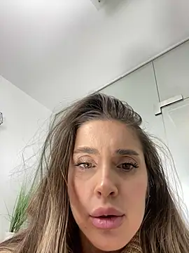 Snapshot of Anya-Ray chatting on February 7, 3:08 pm Anya-Ray online show from February 7, 3:08 pm