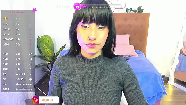 Snapshot of palmerfox_tay chatting on February 7, 7:17 pm palmerfox tay online show from February 7, 7:17 pm