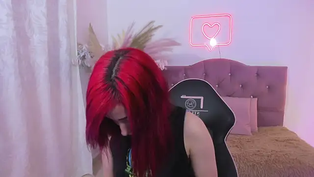 Snapshot of palmerfox_tay chatting on October 8, 3:15 am palmerfox tay online show from October 8, 3:15 am