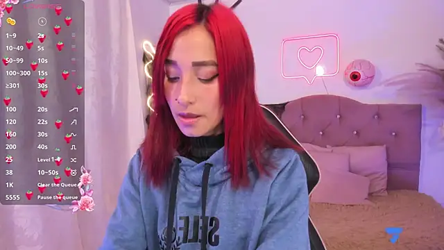 Snapshot of palmerfox_tay chatting on October 18, 3:31 am palmerfox tay online show from October 18, 3:31 am