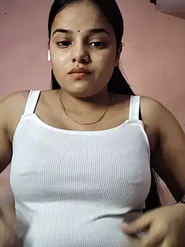 Snapshot of RAYI_123 chatting on July 8, 1:48 pm RAYI 123 online show from July 8, 1:48 pm