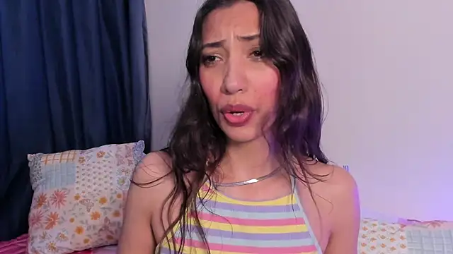 Miss veronicaa2 online show from November 12, 1:55 pm