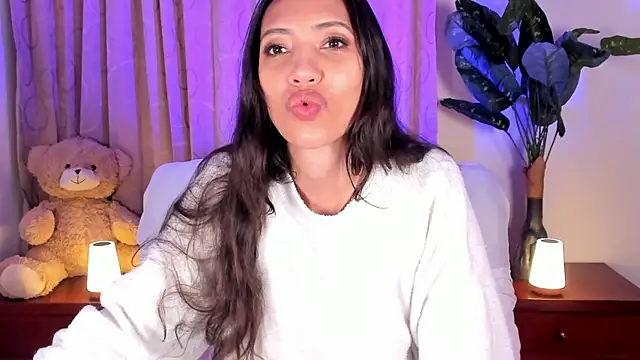 Miss veronicaa2 online show from February 18, 12:56 pm