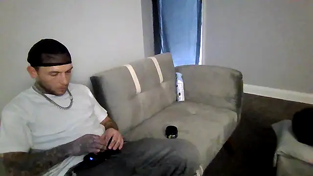 cruz815 online show from November 28, 7:05 pm