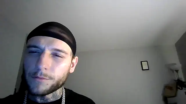 cruz815 online show from December 18, 12:17 am