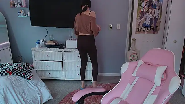 princesselysia online show from March 16, 6:23 pm