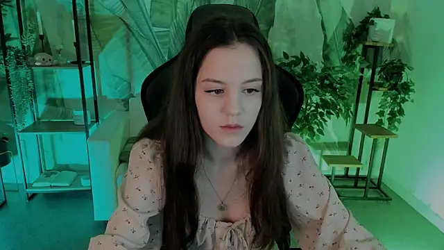 MilaStoyne online show from February 14, 5:51 am