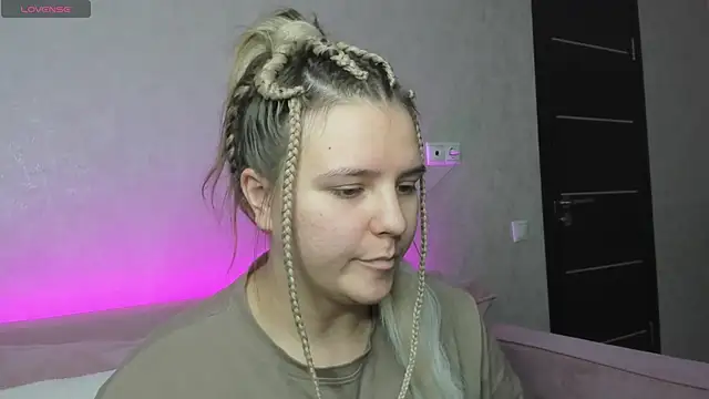 Jenny Jimmy online show from October 20, 9:21 am