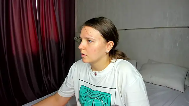 Jenny Jimmy online show from June 13, 9:18 am