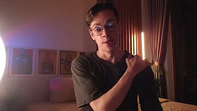 William Henry  online show from February 27, 1:11 pm