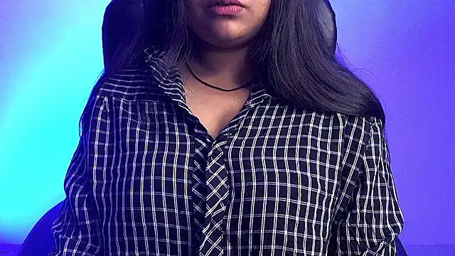 Snapshot of Kannu- chatting on November 12, 5:19 am Kannu- online show from November 12, 5:19 am