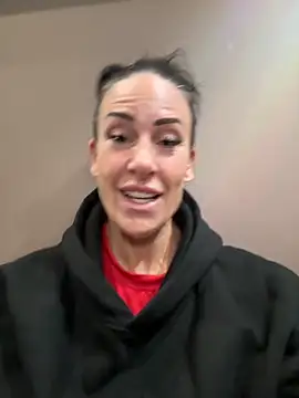 Snapshot of goddess-harper chatting on October 6, 11:40 am goddess-harper online show from October 6, 11:40 am