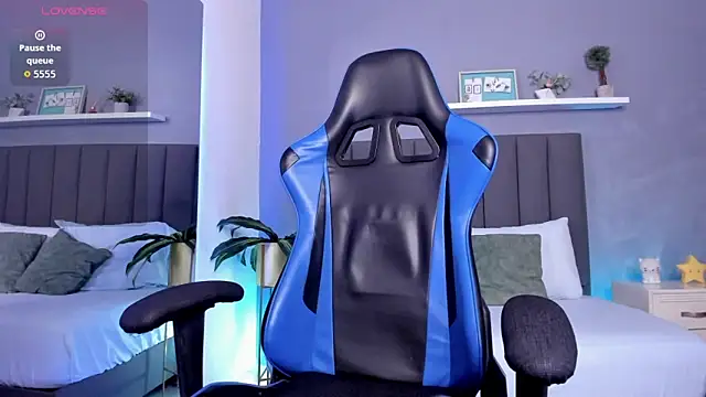 alessia leroy online show from September 26, 7:40 pm