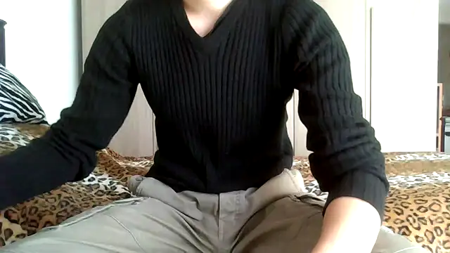 Snapshot of tommyboyteen chatting on February 13, 9:20 am tommyboyteen online show from February 13, 9:20 am