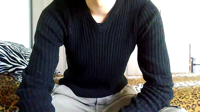 Snapshot of tommyboyteen chatting on February 13, 12:32 pm tommyboyteen online show from February 13, 12:32 pm