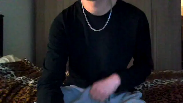 Snapshot of tommyboyteen chatting on February 19, 4:44 pm tommyboyteen online show from February 19, 4:44 pm