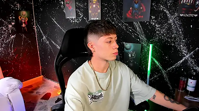 marcuscollins1  online show from March 3, 2:37 pm