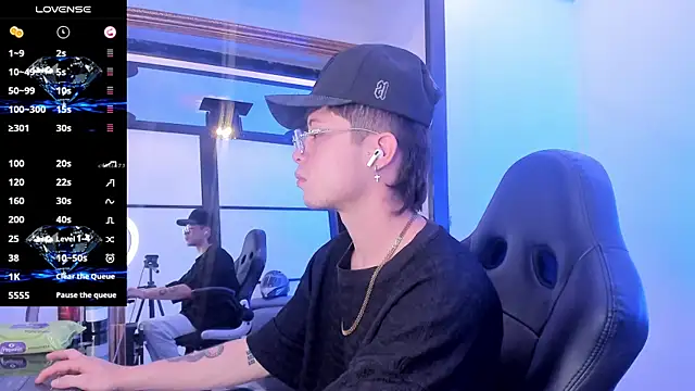 marcuscollins1  online show from September 24, 2:31 pm