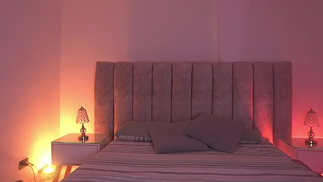 sara lopee1 online show from November 27, 11:56 am