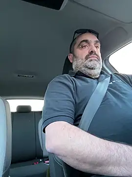 fuocovivo4 online show from February 14, 6:45 am