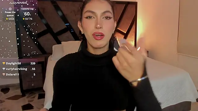 allicemackenzie online show from November 24, 5:07 am