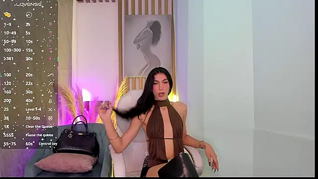 allicemackenzie online show from July 19, 4:38 am