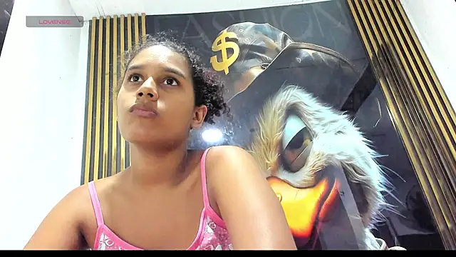Snapshot of michell78sexy chatting on May 28, 2:09 am michell78sexy online show from May 28, 2:09 am