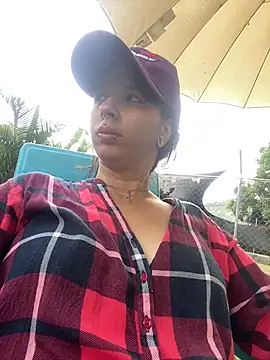 Snapshot of AriYokai chatting on November 17, 6:35 pm AriYokai online show from November 17, 6:35 pm