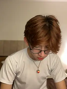 Snapshot of jacob_and_sam chatting on November 9, 5:39 am jacob and sam online show from November 9, 5:39 am