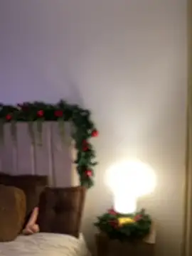 Snapshot of jacob_and_sam chatting on December 14, 1:11 am jacob and sam online show from December 14, 1:11 am