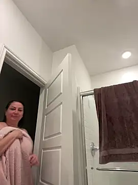 Snapshot of Chubby-Kat50 chatting on February 18, 2:51 am Chubby-Kat50 online show from February 18, 2:51 am