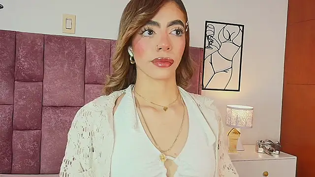 Snapshot of Violetta_Ficher chatting on July 29, 12:03 pm Violetta Ficher online show from July 29, 12:03 pm