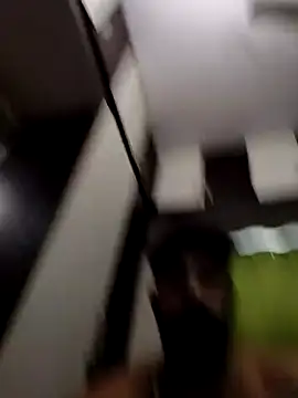 Snapshot of indianhairybull chatting on January 31, 5:40 am indianhairybull online show from January 31, 5:40 am