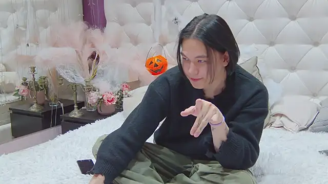 Snapshot of just_gay_ chatting on November 1, 9:39 pm just gay online show from November 1, 9:39 pm