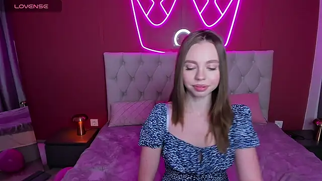 Snapshot of TessaAdorable chatting on February 22, 1:55 am TessaAdorable online show from February 22, 1:55 am