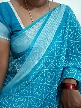 Snapshot of Tamil_Meera12 chatting on February 7, 7:40 am Tamil Meera12 online show from February 7, 7:40 am