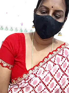 Snapshot of Tamil_Meera12 chatting on September 22, 6:37 am Tamil Meera12 online show from September 22, 6:37 am