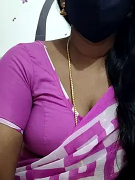 Snapshot of Tamil_Meera12 chatting on October 25, 6:57 pm Tamil Meera12 online show from October 25, 6:57 pm