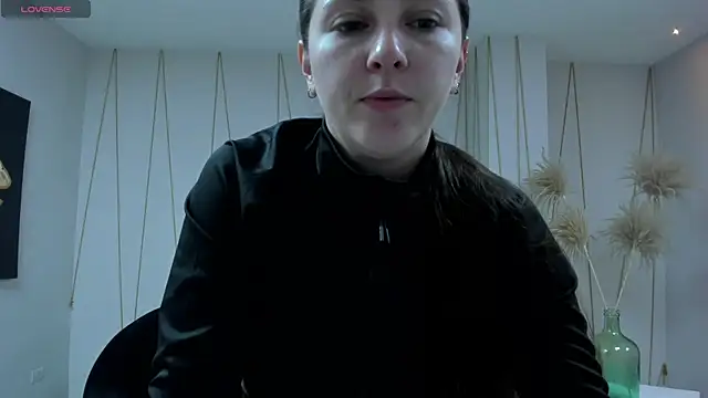 Snapshot of BeccaBaxter chatting on June 18, 11:58 am BeccaBaxter online show from June 18, 11:58 am