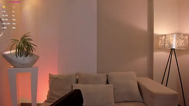 Snapshot of BeccaBaxter chatting on July 25, 6:49 pm BeccaBaxter online show from July 25, 6:49 pm