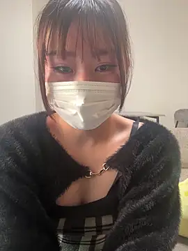 Snapshot of Rara__oo chatting on February 1, 4:35 am Rara oo online show from February 1, 4:35 am