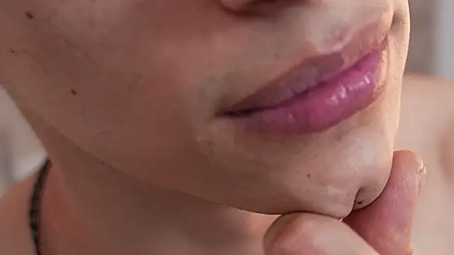 JhoanLeandro online show from February 12, 5:24 am